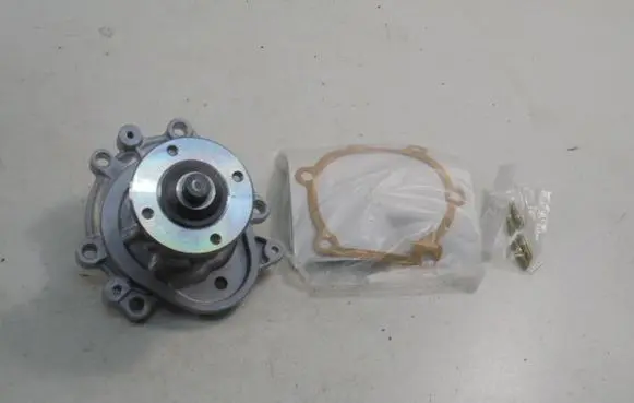 Toyota Hiace (H50, H60, H70) Water pump J1512032