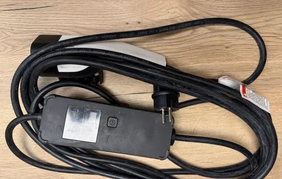 KIA Sportage Electric car charging cable 91686GI030KD