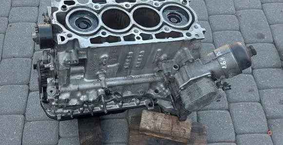 Peugeot 307 Engine block 10JBBNParts