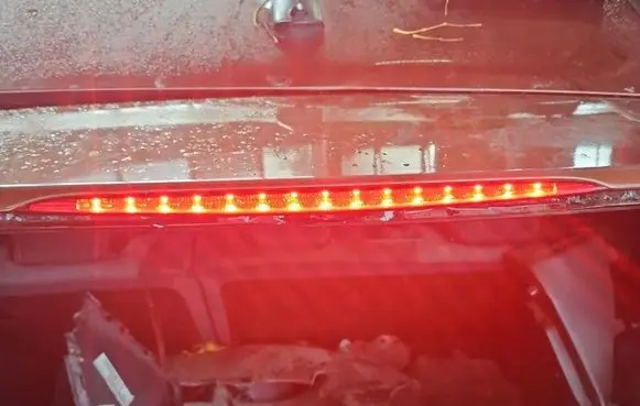 Hyundai i30 Third/center stoplight 92700-A5000 IMPRK1511404
