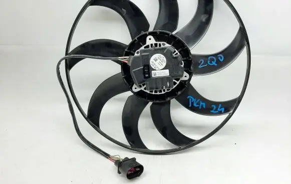 Volkswagen Golf VIII Electric radiator cooling fan 2Q0959455J 2Q0121203H