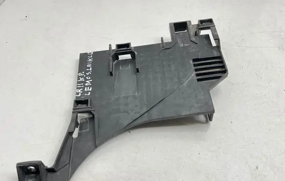 Land Rover Range Rover Evoque L538 Headlight/headlamp mounting bracket VPCCFX14D084B