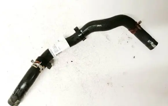 Toyota RAV 4 (XA40) Engine coolant pipe/hose