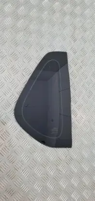 Opel Frontera B Rear side window