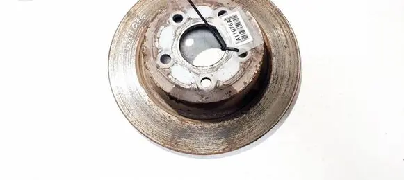 Ford C-MAX II Rear brake disc neventiliuojamas