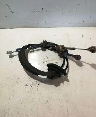 Citroen C3 Gear shift cable linkage