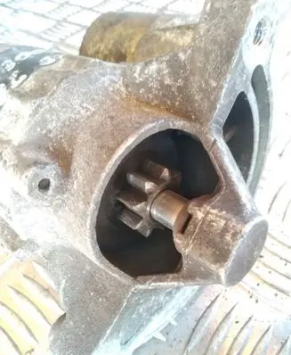 Peugeot 206 Starter motor 8E10130CC D7E16
