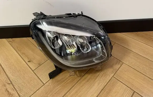 Headlight/headlamp