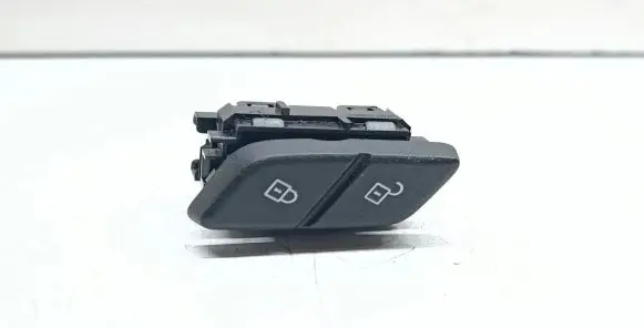 BMW 2 F46 Central locking switch button 9354130