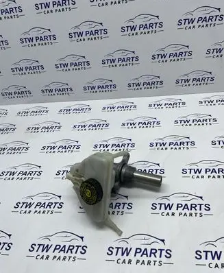 Mercedes-Benz C W205 Master brake cylinder 2054300002