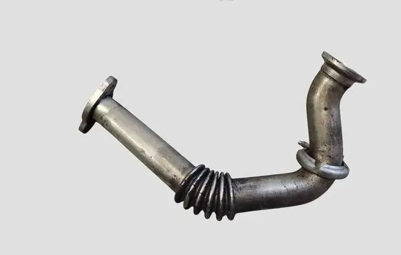 Volkswagen PASSAT B7 EGR valve line/pipe/hose 03L131521R