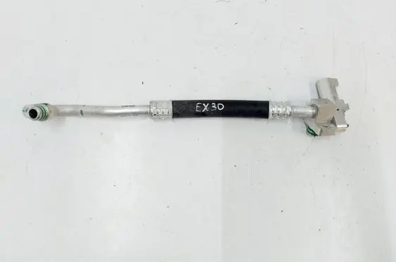Air conditioning (A/C) pipe/hose