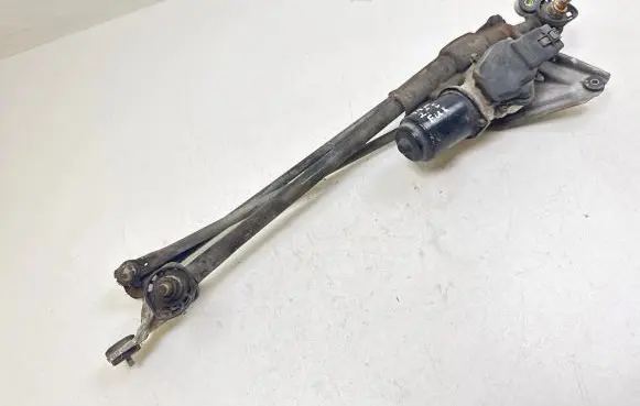 Subaru Legacy Front wiper linkage and motor
