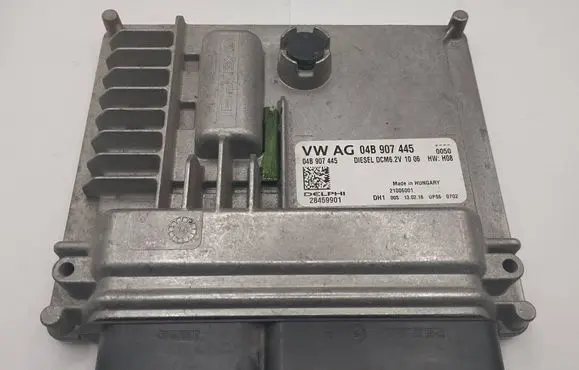 Skoda Fabia Mk3 (NJ) Engine control unit/module 04B907445 28459901