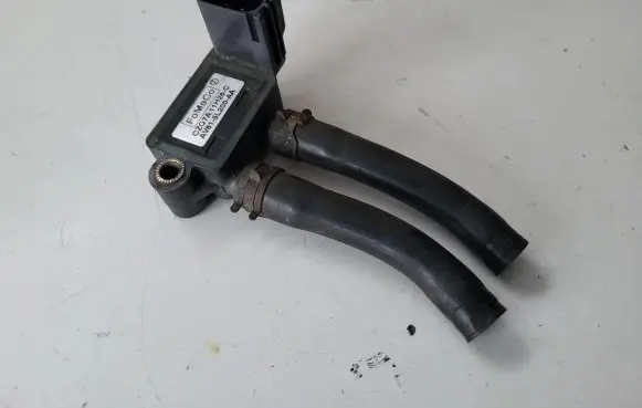 Ford C-MAX II Air pressure sensor AV615L200AA