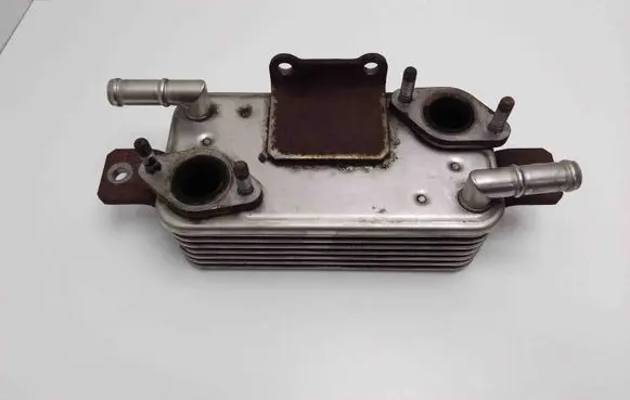 Mitsubishi Pajero Engine oil radiator 