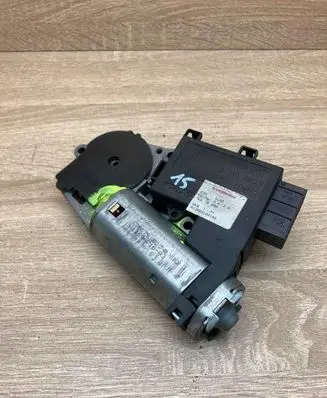 BMW 5 E39 Sunroof motor/actuator 8381480 811696716