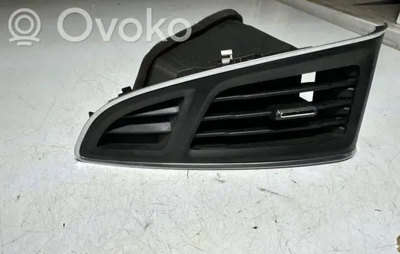 Ford Focus Dashboard side air vent grill/cover trim BM51018B08
