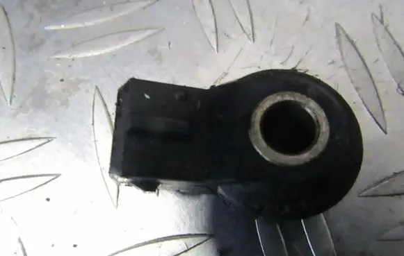 Mercedes-Benz E W211 Detonation knock sensor 0261231110 0031538628