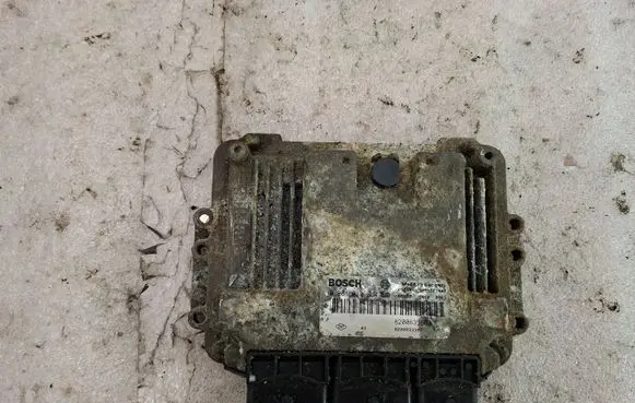 Renault Trafic II (X83) Engine control unit/module 0281013364