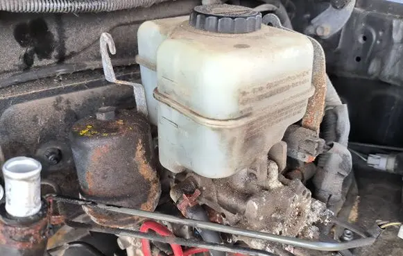 Toyota FJ cruiser Master brake cylinder 89541-35072 1278D013198