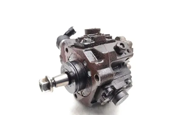 Hyundai i40 Fuel injection high pressure pump 33100-2A420 0445010206