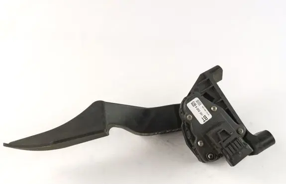 Opel Zafira A Accelerator throttle pedal 9202341 6PV00811400