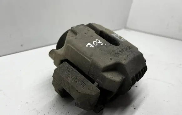 BMW 5 E60 E61 Front brake caliper 60/24