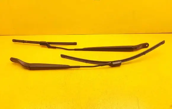 Peugeot 2008 II Front wiper blade arm 9822931680 9822931880
