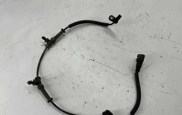 Dodge Durango ABS rear brake sensor 05154230AE