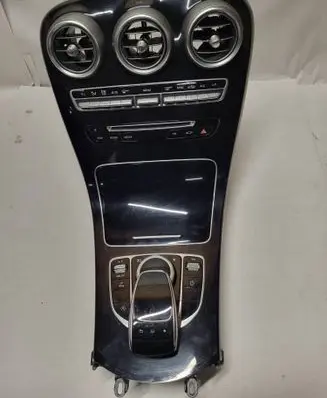 Mercedes-Benz C W205 Head unit multimedia control A2059005915 A2059020104 A2059015409