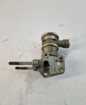 Skoda Octavia Mk1 (1U) EGR valve 06A131351B
