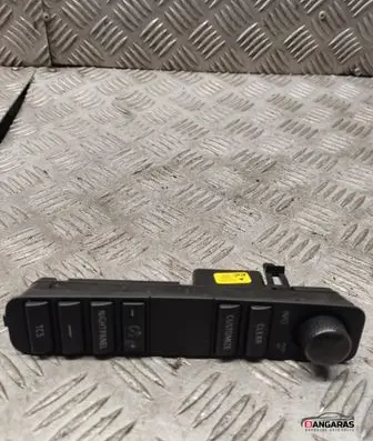 Multifunctional control switch/knob