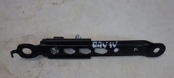 Toyota RAV 4 (XA30) Seat belt adjustment rail