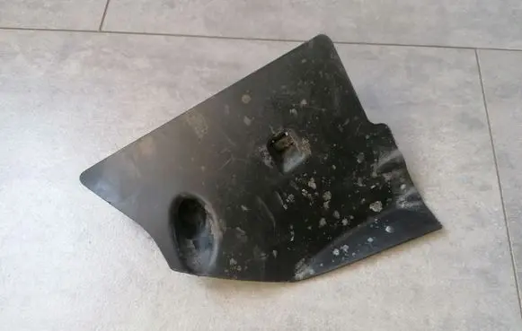Radiator support slam panel bracket