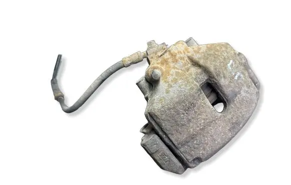 Volkswagen PASSAT B6 Front brake caliper 