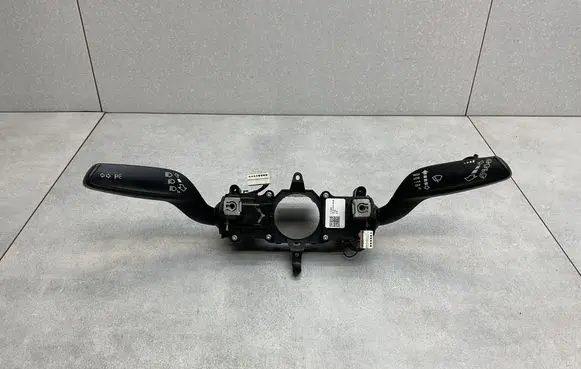 Audi Q3 8U Wiper turn signal indicator stalk/switch 8X0953521B