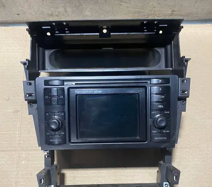 Audi A8 S8 D2 4D Radio/CD/DVD/GPS head unit 4D0035192E 7612001344 AUZ1Z1E5396814