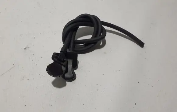 Renault Captur II Windshield washer spray nozzle 