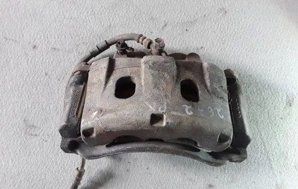Ford Ranger Front brake caliper AB312B135