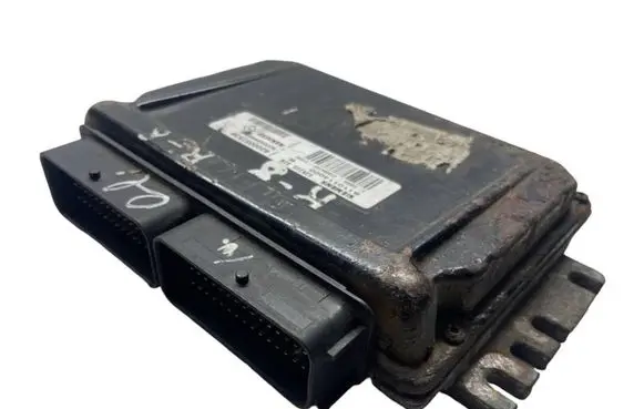 Renault Scenic I Engine control unit/module 8200029658 S110114000 8200057536