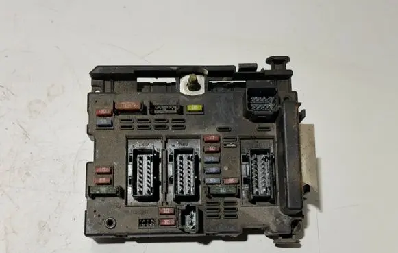 Peugeot 307 BSM Control unit 9650664180 BSMB2