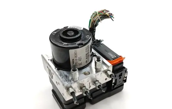 Toyota Yaris ABS Pump 445100D031 06210207464