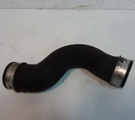 Volkswagen PASSAT B6 Air intake hose/pipe 3C0145832