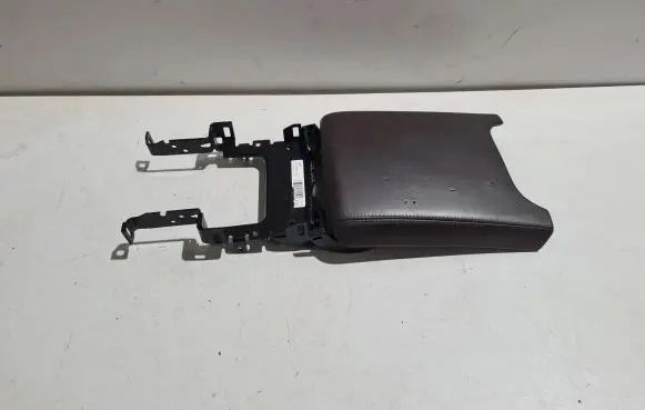 Jaguar XJ X351 Armrest FDRAW93519D18A02