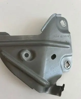 BMW X1 F48 F49 Fender mounting bracket 7351516
