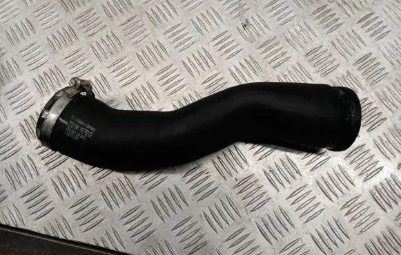 Audi Q3 8U Intercooler hose/pipe