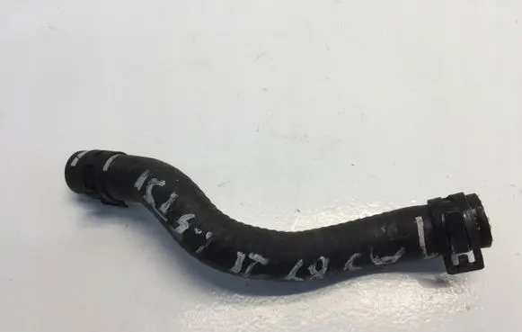 Audi A3 8Y Engine coolant pipe/hose 05E122447E