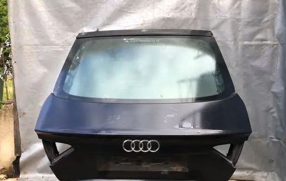 Audi A5 8T 8F Tailgate/trunk/boot lid