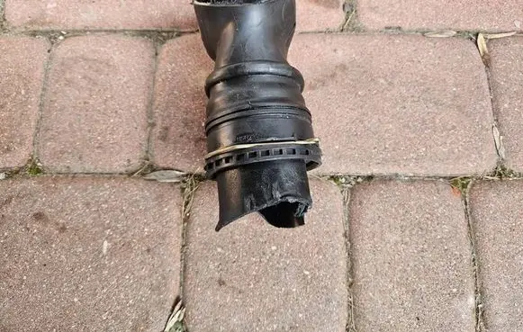 Opel Astra K Intercooler hose/pipe 39029539 13356647